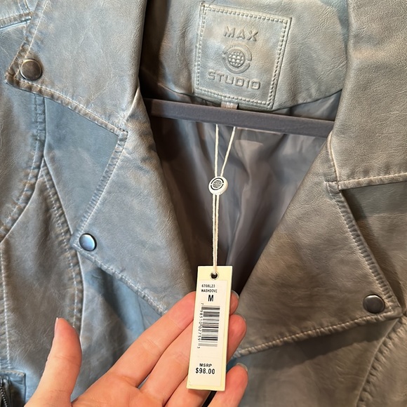 Max studio jacket - Medium - Picture 2 of 6